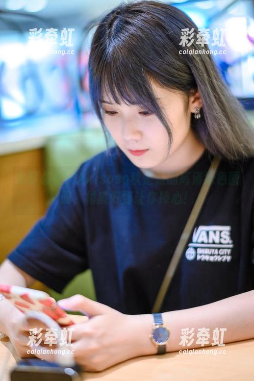 Akisoso秋楚楚 本季必看!Akisoso秋楚楚的高清绿色图册,材质好到让你捧心!