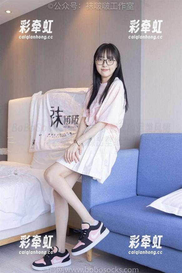 BoBoSocks袜啵啵 - 小甜豆的另类风情，丝袜干脆裸出壁纸合集