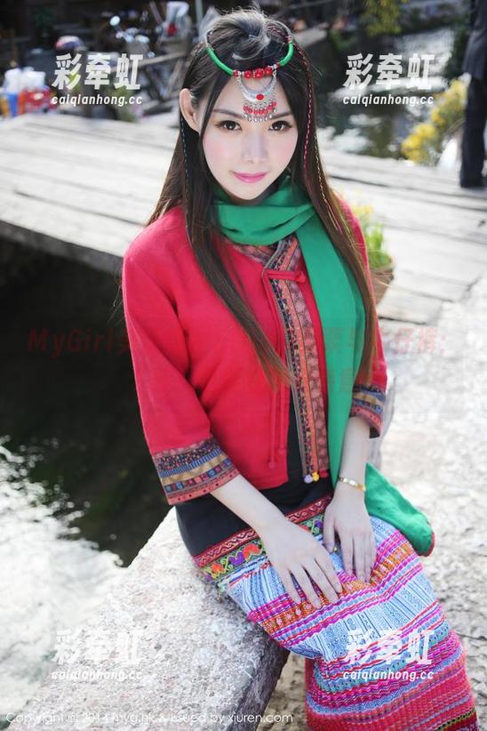 MyGirl美媛馆 - Ellie艾栗栗与牛仔裤：“哇”也能变得很诗意