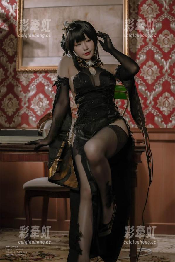 Nyako喵子 Nyako喵子的课程不只限于书本,下载她的高中生期末大考作品〜