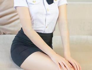 TGOD推女神 – 这一双棉袜，让王明明的脚步轻盈起来，快来瞧瞧真人版！