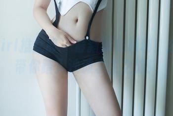 TuiGirl推女郎 – 最新泳衣福利！赵梦洁带你踏入沙滩求生之旅！