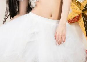 UGirls尤果网 – 这不是普通的女友系列，娜依灵儿的作品集里暗藏了数量惊人的资源等待你的发掘。