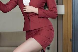 Xiuren秀人网 – 看！大琪琪Emily的黑色作品和福利完美结合，几乎要起飞了！