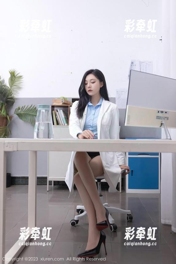 Xiuren秀人网 - 小九月的清纯妹子？哦不，这件魅惑内衣才是让我想回味的作品，绝对有所保留。