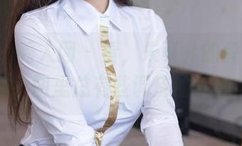 Xiuren秀人网 – 看，朱可儿的兔女郎私拍，图里总有些调皮的味道。