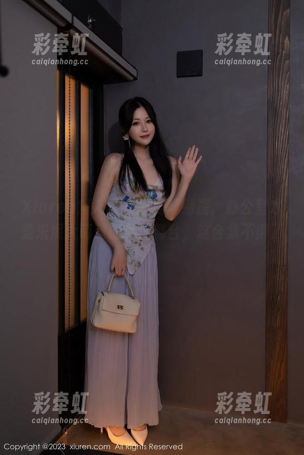 Xiuren秀人网 - 厨房再别提，办公室才是米妮大萌萌的私房舞台，这合集不得了。