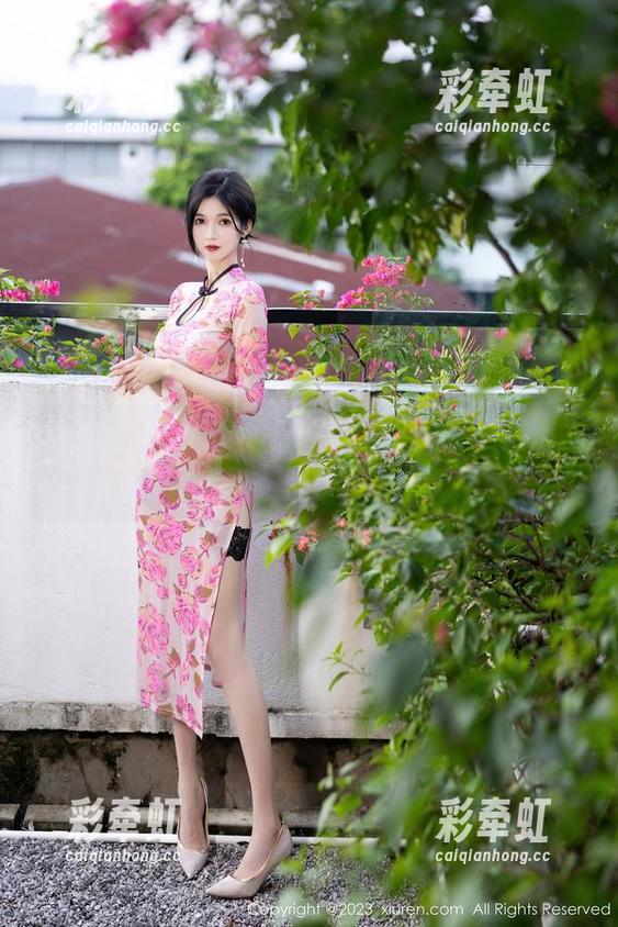Xiuren秀人网-顾楚楚 Xiuren秀人网 - 顾楚楚的美图,夏天也有点俏皮!
