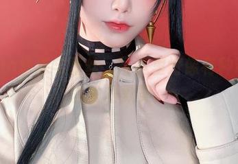 aqua水淼与蕾丝，写真里好像有种难以言喻的默契。