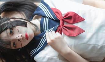 少女前线图册的画外音：五更百鬼的诙谐与暗示