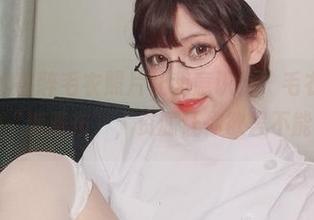 你十七鸽的宿醉毛衣照片让我意识到，毛衣才是最好的“遮羞布”，资源让你欲罢不能。