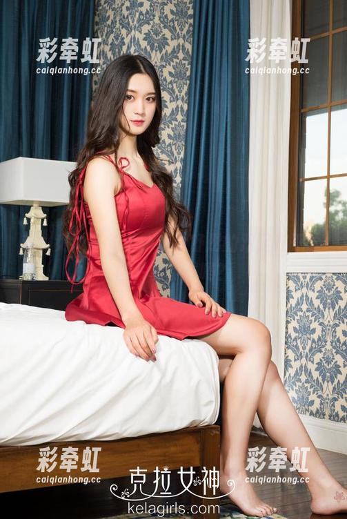 克拉女神-舒彤 克拉女神 - 对了,听说舒彤的双足在干啥-图片要下载吗?