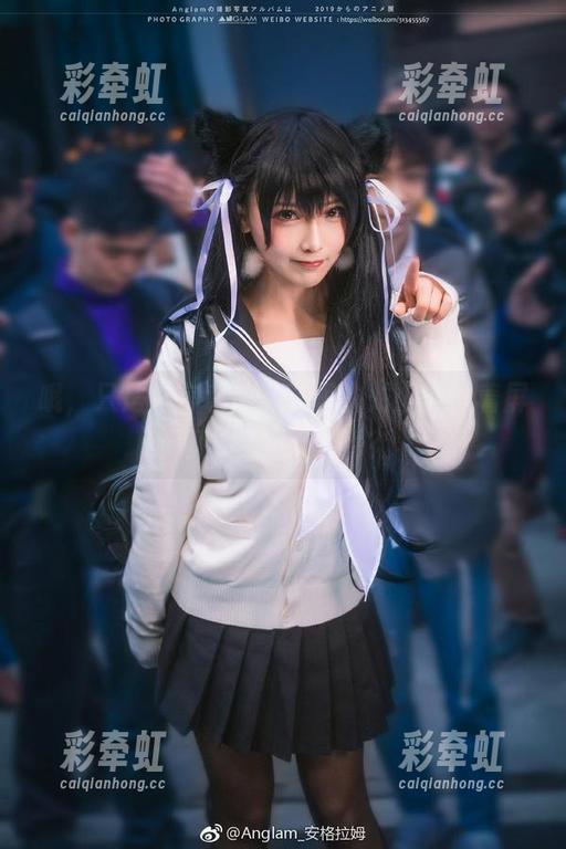 哦，只是简言私房写真里的龙姬，隔着屏幕也能闻到芳香？