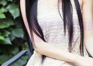 头条女神 – 尹菲的睡衣秀：这美图让我思绪飘到哪里去了呢？