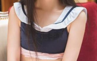 头条女神 – 照片里的玄子：谁说天后只能在球桌上“携手对决”？！