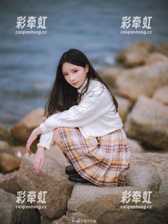 妍子坚不可摧的丝袜图集，难道真有魔力？我竟停不下来…哈哈！