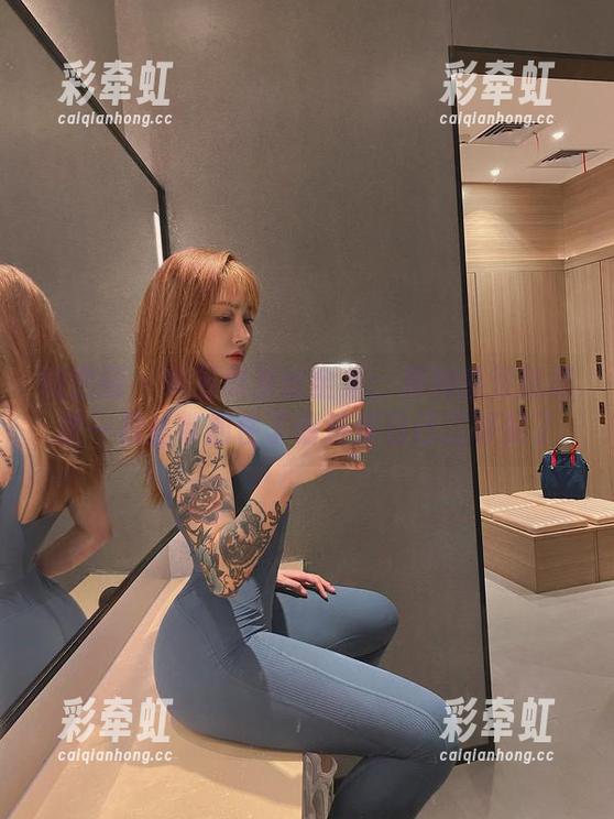 宋昱欣 微密圈 - 宋昱欣灰丝全集:那种感觉就像被一根丝带捆住了请选择自己二等奖了