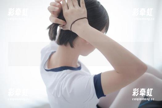 少女秩序 - 千澄内衣写真集：精选的同时，能否想象那柔软的触感？