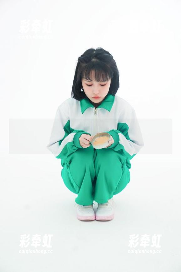 看！星澜想来杯珍珠奶茶女孩的高清画像，谁说不能追星？