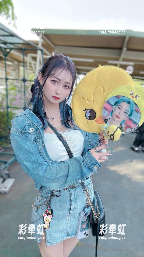 月城委员会 有油亮原图的月城委员会壁纸,我能说这组合也太致命了吗?