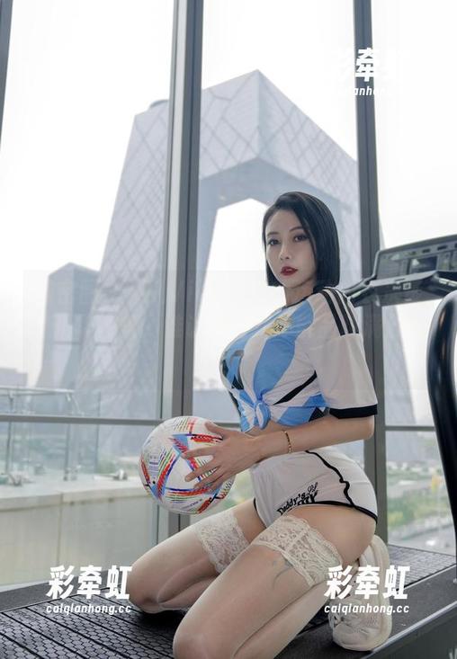 微密圈 - 果儿Victoria的运动内衣决策：精华图集，谁说运动就不能品味满分呢？