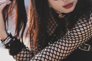 柒柒要乖哦的短裙资源补给：透着一点点不经意的甜，她的魅力也是如此！