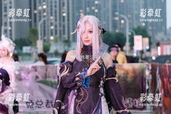 最新的桃墨公子黑色系列原图：一不小心被黑掉的你！