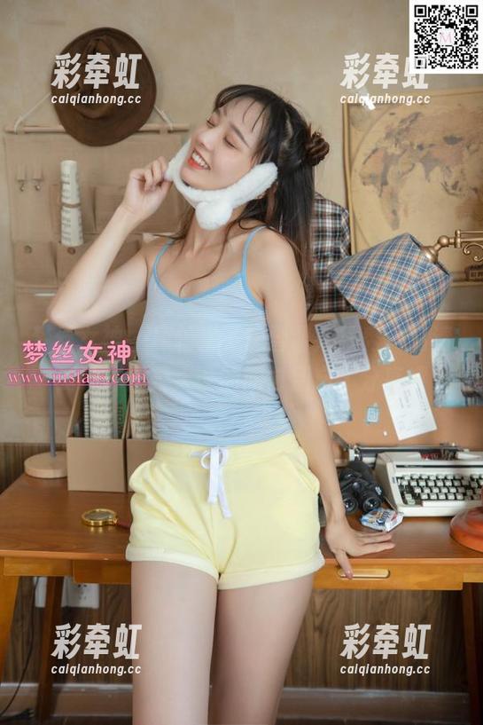 梦丝女神 - 压轴来了！雪馨婚纱秀，高清到让你质疑人设的同时别忘了分享哦