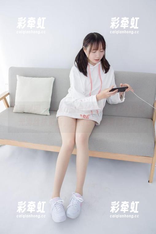 森萝财团-Aika 森萝财团 - Aika的白丝新作,10D极细光滑丝袜更新,细得你心都要融化了