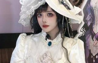 看流一_喵喵喵喵喵喵的泳装吧，免费原图，老实说，光是这个沙滩就值票价。