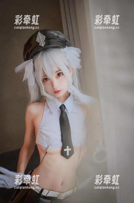 高清女巫写真，清颜真德秀的魔力在发散，准备接招！