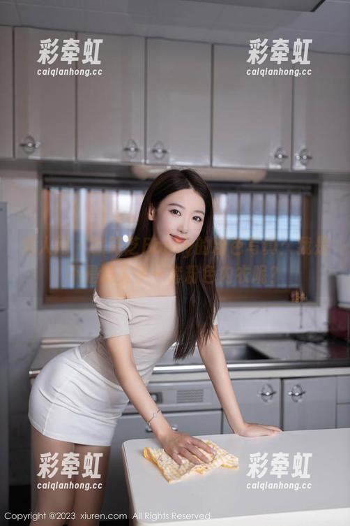 秀人网 - 徐莉芝Booty的粉色写真：我是不是该入手一套粉色内衣呢？