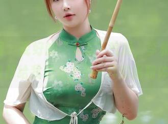 秀人网 – 说好的“女友”气质，李雅柔182CM却给我们送上不一样的福利体验！
