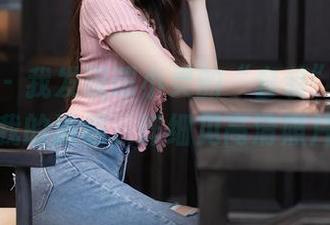 秀人网 – 我发现谭小灵的“套装”照里总有我的遗憾，详细见高清照片！