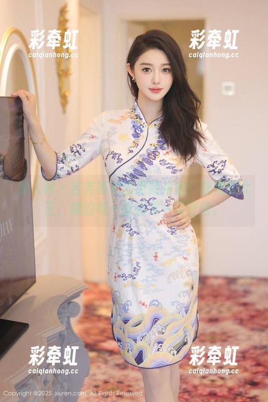 秀人网 - 苦苦等待的更新来啦！软情的女王，她的每一张都是一场冒险。