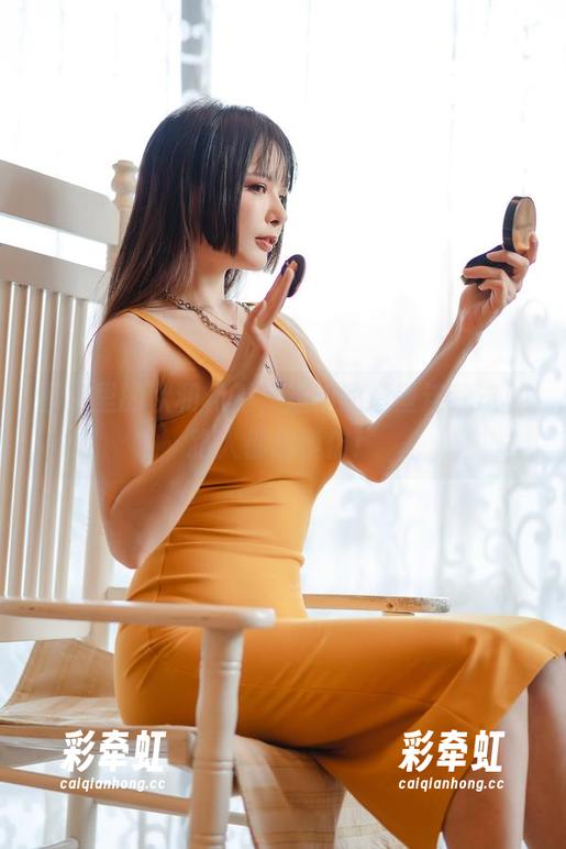 图包里的秋和柯基，姐姐的造型连我这种路人都想模仿！