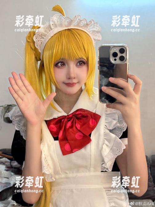 抓紧秋山AkI的狂三写真合集，你准备好面对这些奇奇怪怪的画面了吗？
