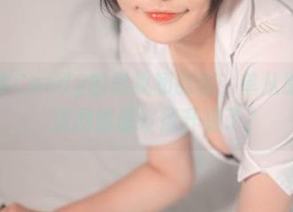 糖果果Candy的彩妆和服装，单从原图看，这剧情感好像升级了？