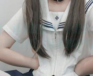 紧急企划 – 体操服福利，小恩在这里展示的不只是技巧，还有那股气质～