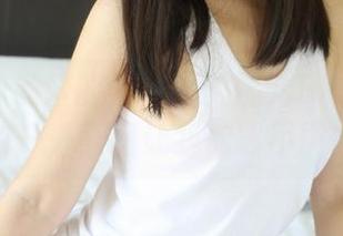美媛馆 – 说好的免费呢？妮儿Bluelabel的户外美图让我欲罢不能。