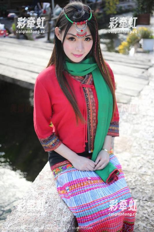 美媛馆 - “温心怡”与其说是在演剧情，不如说我被她抓住了目光。