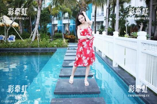 美媛馆-王馨瑶yanni 美媛馆 - 翻看王馨瑶yanni的制服合集照片,似乎每一张都有故事,但我可能只看懂了表面…