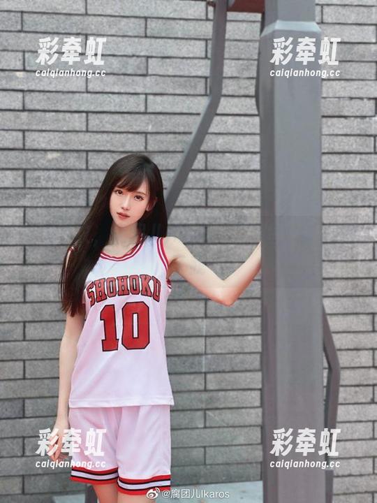 抢眼豹纹，腐团儿Ikaros的原图一下俘获了我
