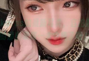 腐团儿Ikaros的最新写真，自拍照杂图中的那些表情…太会撩了吧？