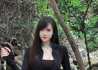 腐团儿Ikaros和黑贞德：这次作品集更新让你我都想‘黑’得彻底，来找找隐藏的彩蛋吧！