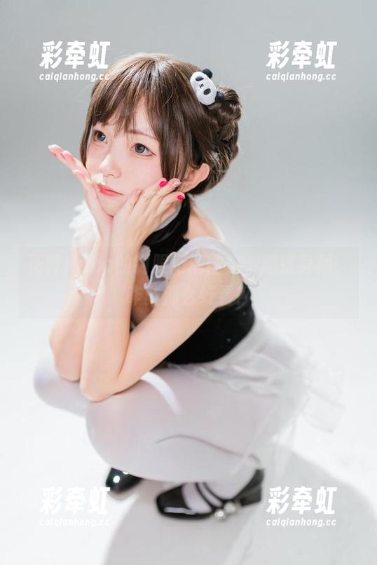 花铃Hana的制服高清图包，瞧这身材，咋就那么好看？