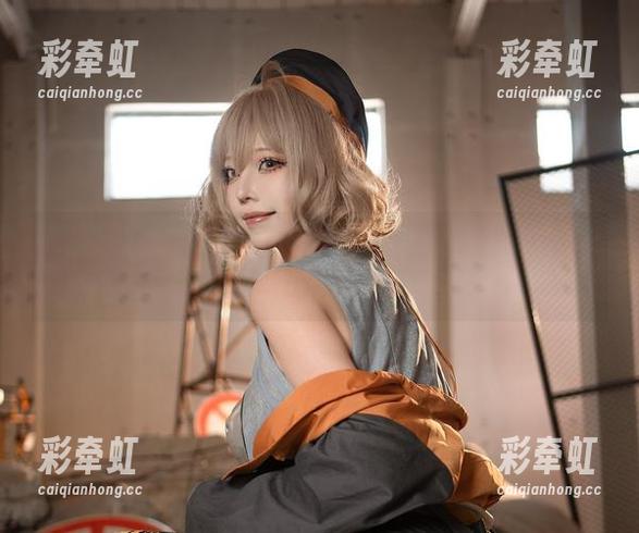 婚纱、菌烨tako和一堆美图，图包中究竟有几次意外邂逅？