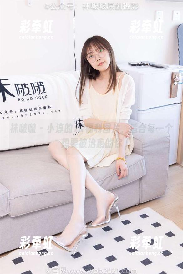袜啵啵 - 小淳的JK福利图片，适合每一个想要被治愈的你