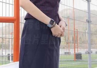 袜啵啵 – 熊熊带你nieuwsgierig的私拍之旅，图片里剧情妙不可言！
