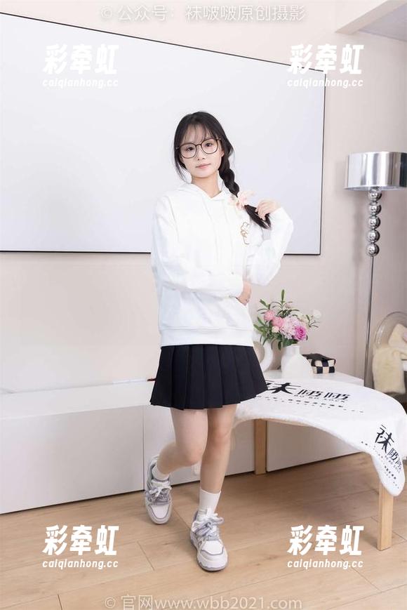 袜啵啵 - 稚予的jk制服图集：连我都想穿了，真心不想错过这些花絮！